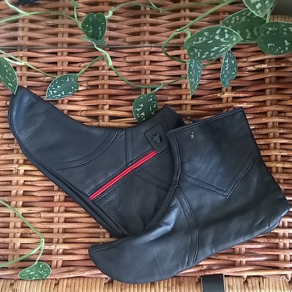 NWT Unisex Black Genuine Leather Socks Slippers Boot